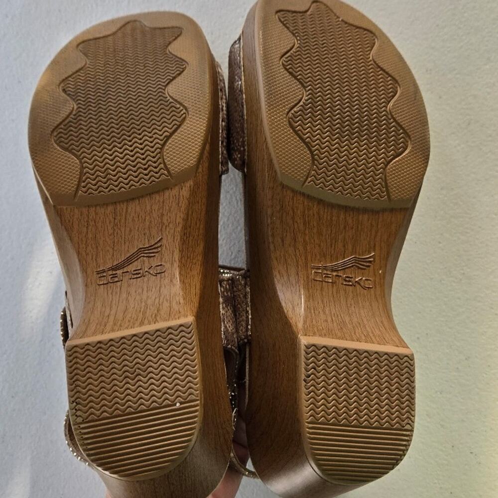Dansko gold comfort Sandals sz 40 - Picture 7 of 7